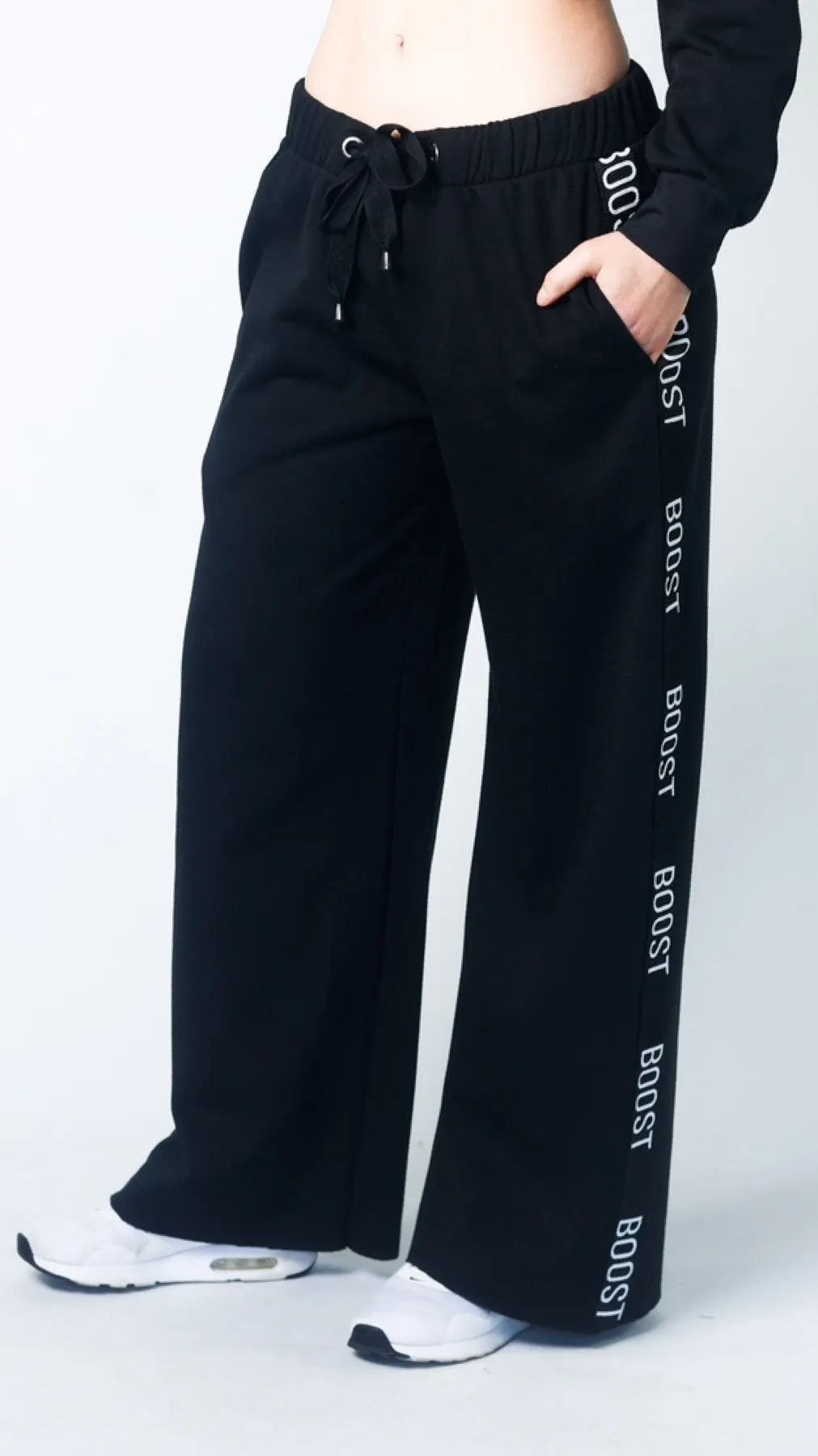 AR 2383 - WIDE LEG TRACKSUIT PANTS