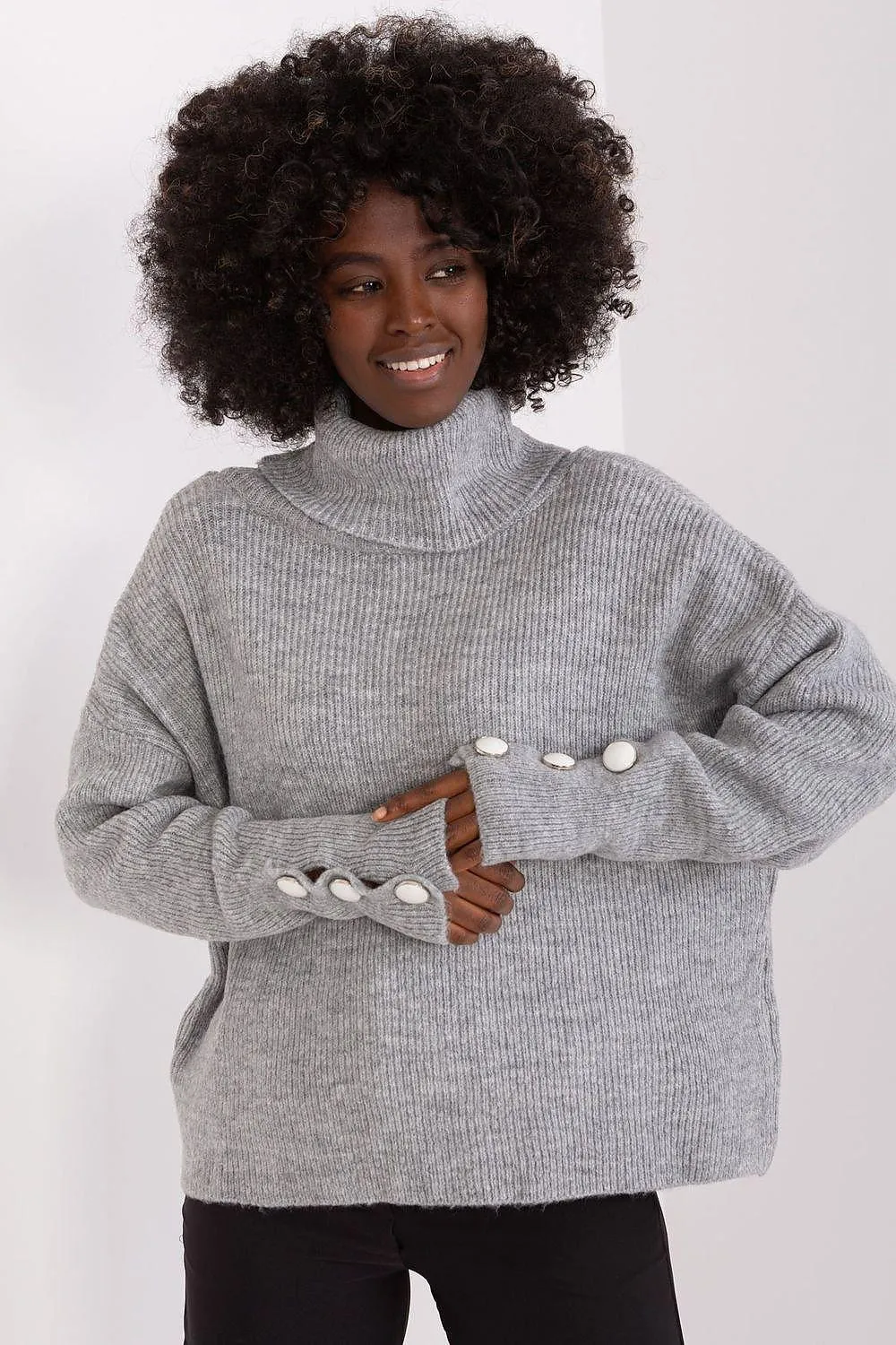 Chic Ribbed Turtleneck Pullover