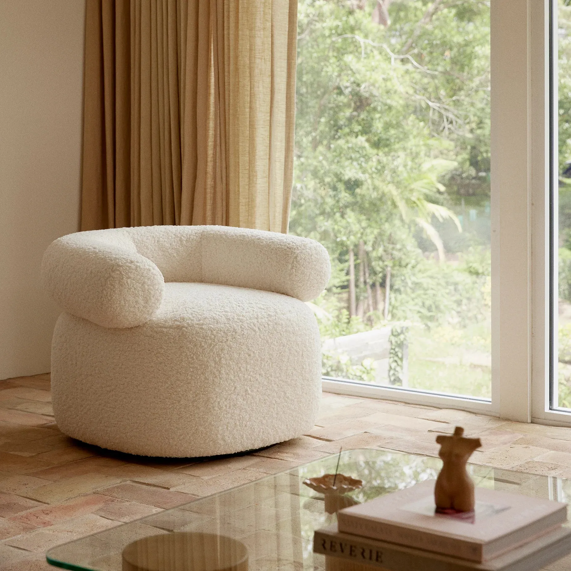 Cozy Huggy Armchair