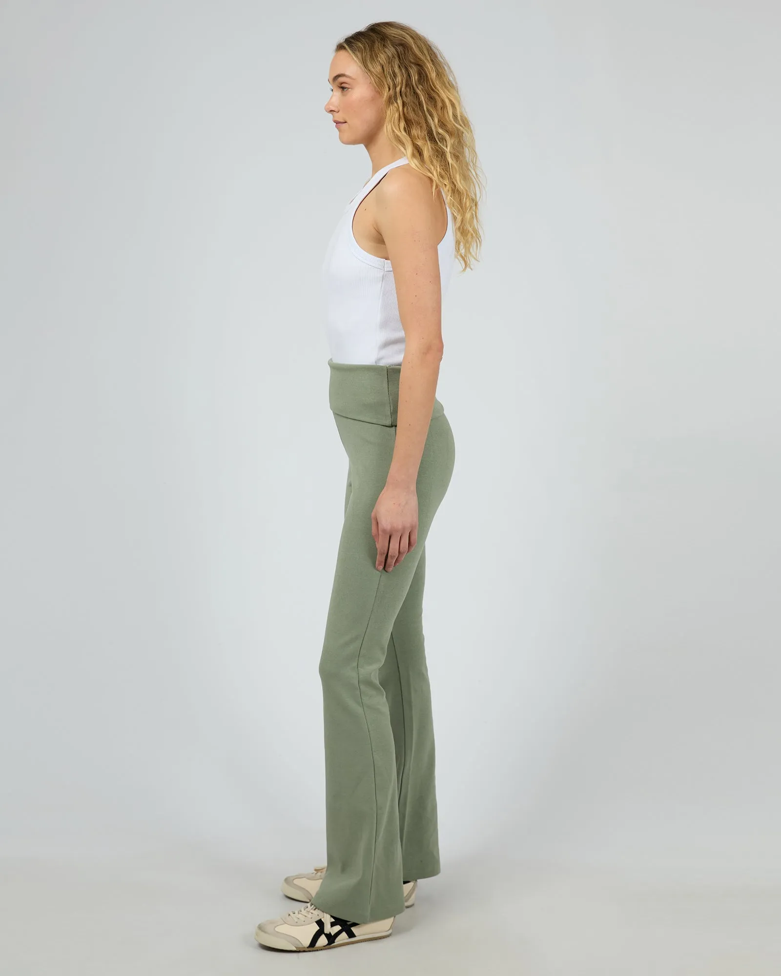 Elina Flare Pant Khaki