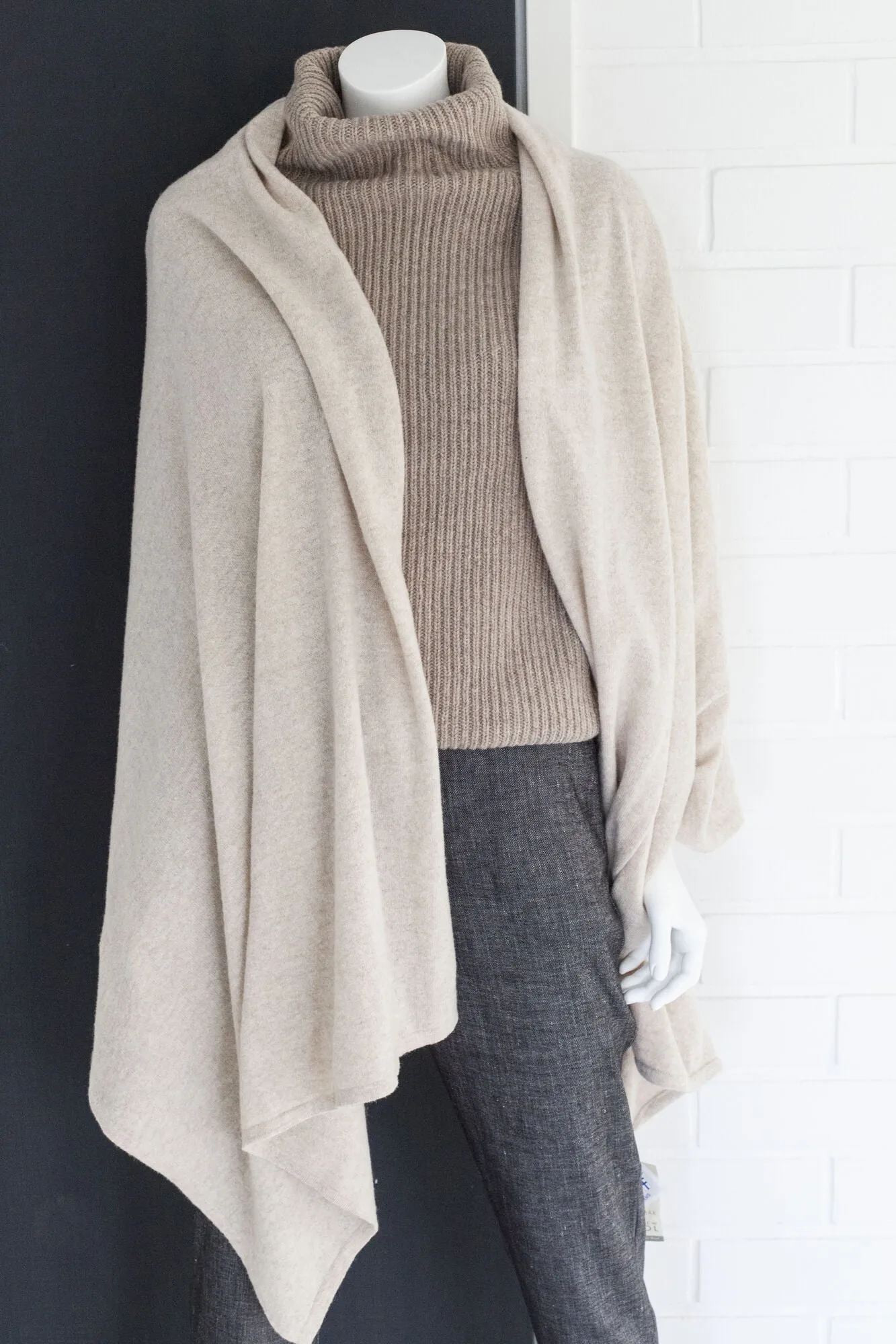 Utö Merino Wool Scarf Beige