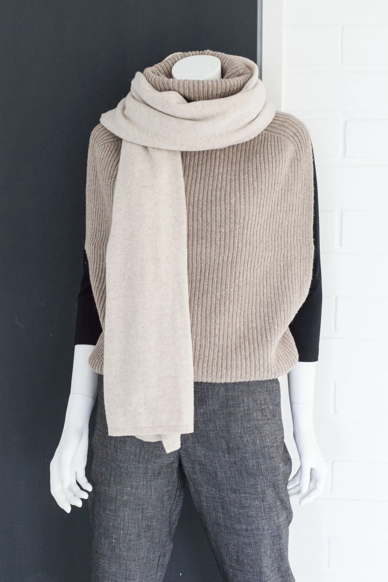 Utö Merino Wool Scarf Beige